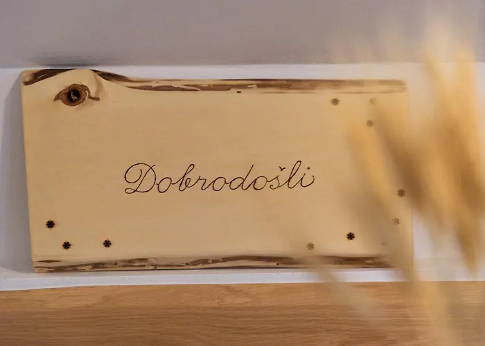 アパート Apartma 