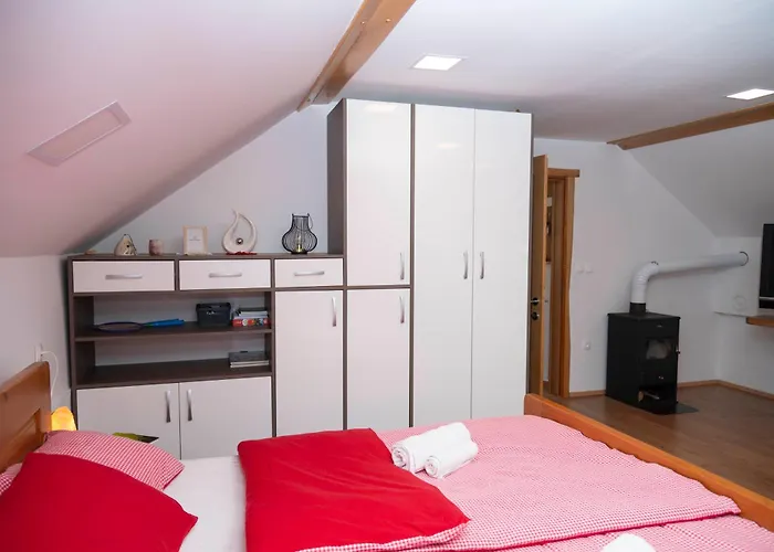 アパート Apartma 